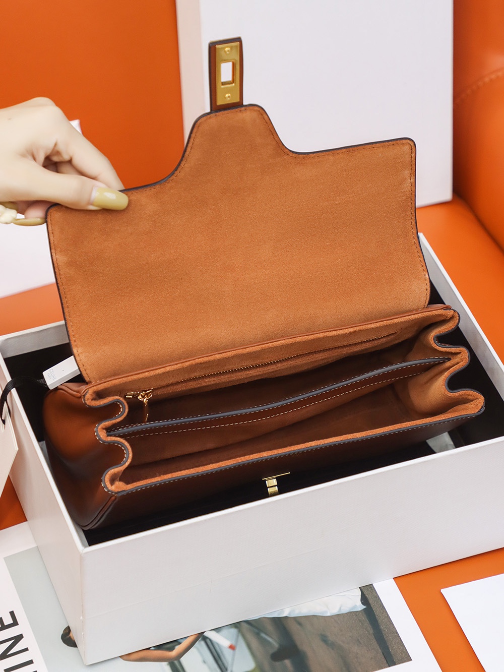 𝐂𝐞𝐥𝐢𝐧𝐞 𝐓𝐄𝐄𝐍 𝐒𝐎𝐅𝐓 𝟭𝟲 #196853