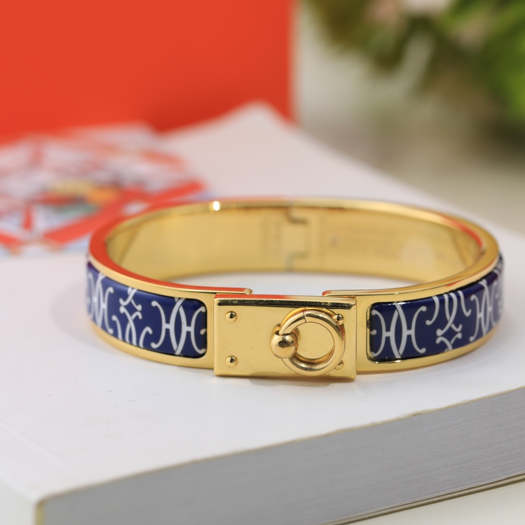 Hermes bracelet