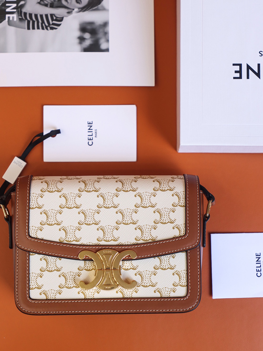 𝐂𝐞𝐥𝐢𝐧𝐞   𝐓𝐄𝐄𝐍 𝐓𝐑𝐈𝐎𝐌𝐏𝐇𝐄 #188882#