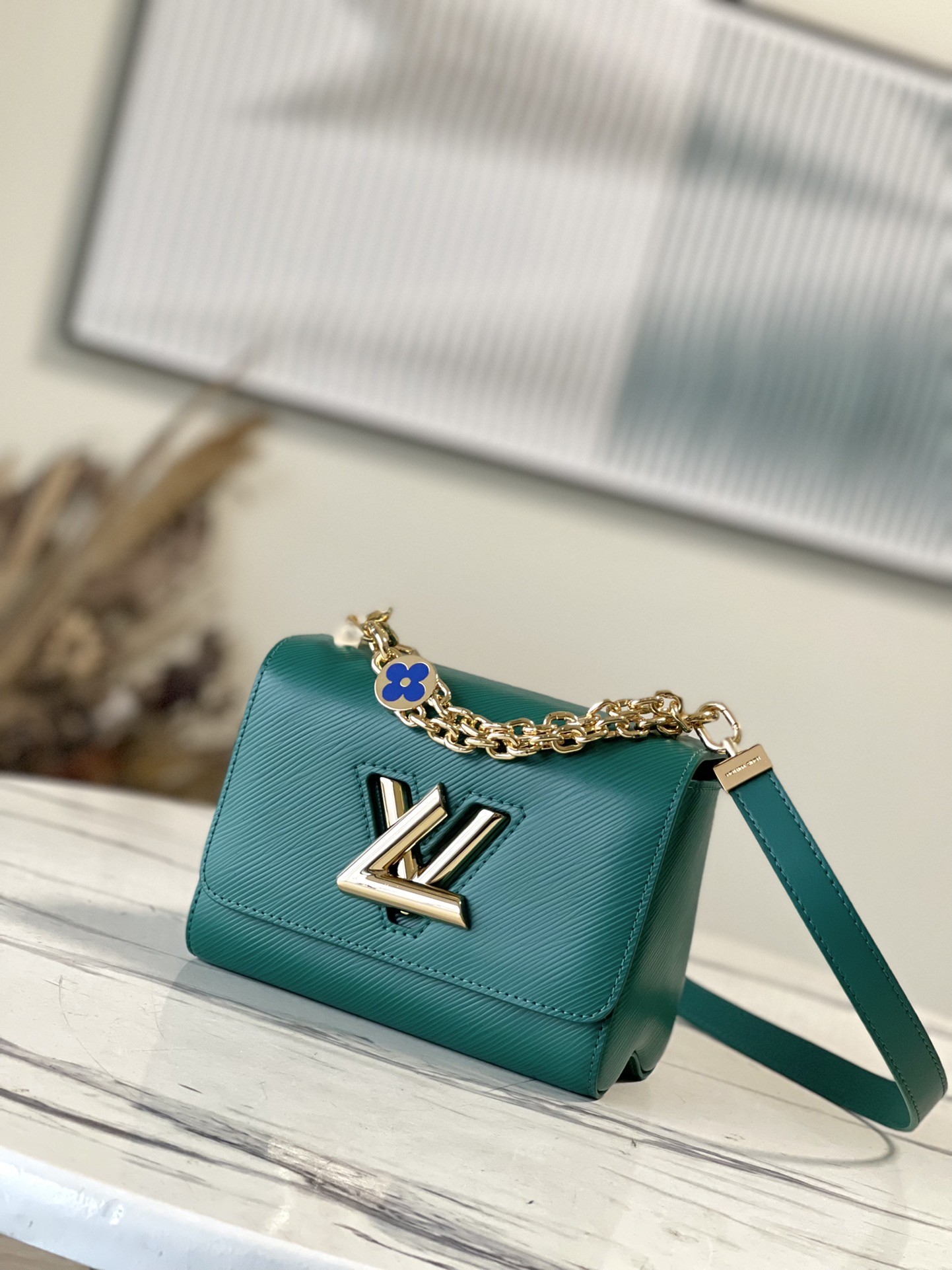𝐋𝐎𝐔𝐈𝐒 𝐕𝐔𝐈𝐓𝐓𝐎𝐍 M21649