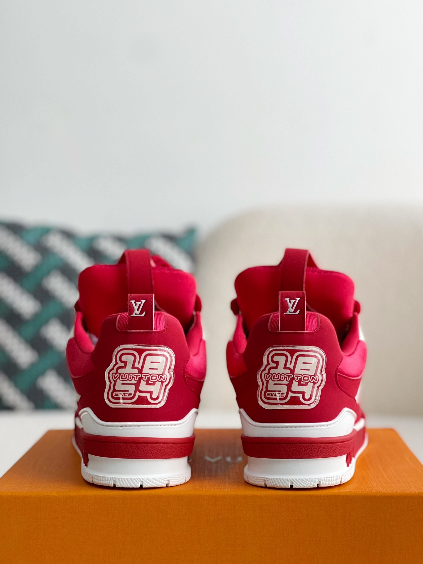 LOUIS VUITTON RUNNER TATIC Sneakers