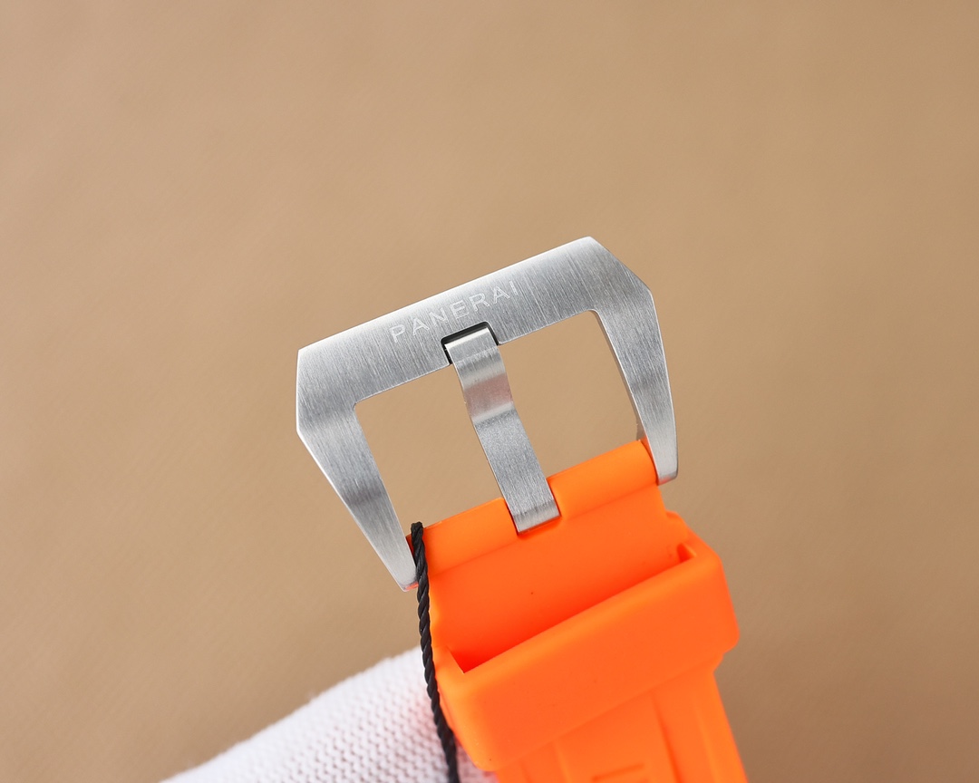 Panerai - 47mm Submersible Series Explosive Skeleton Watch