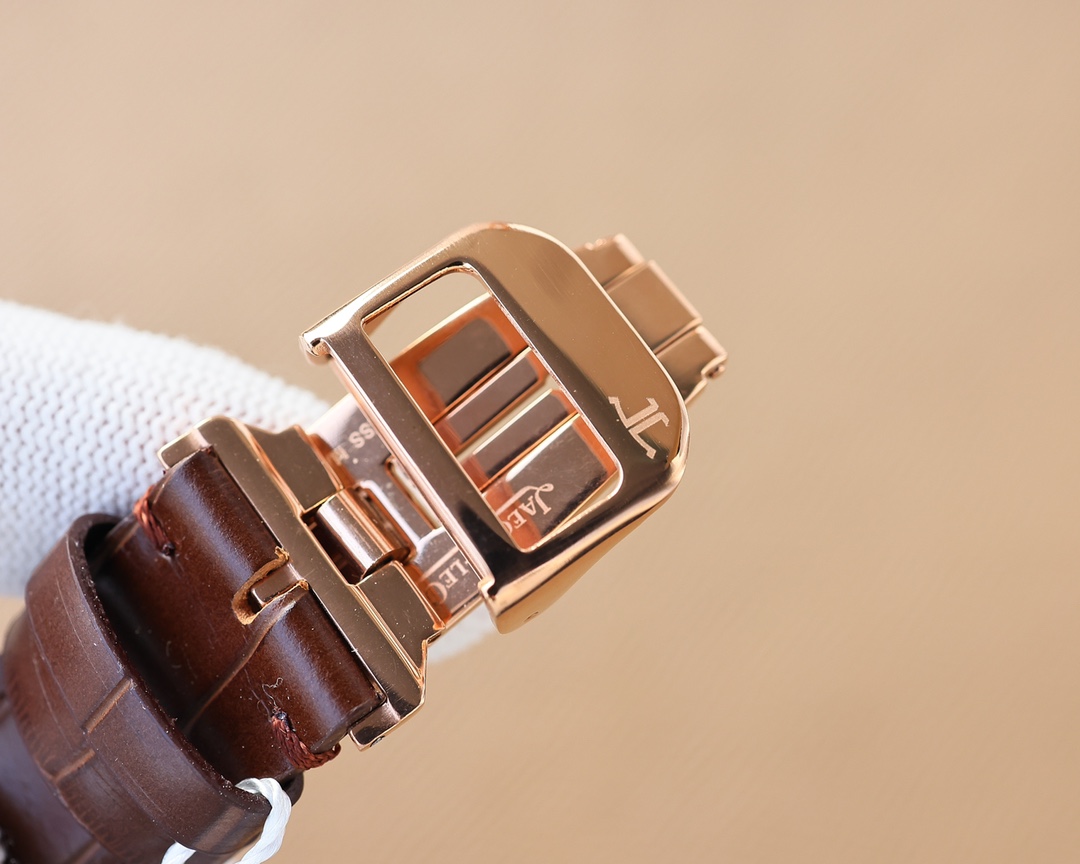 Jaeger-LeCoultre Master Ultra-thin Collection