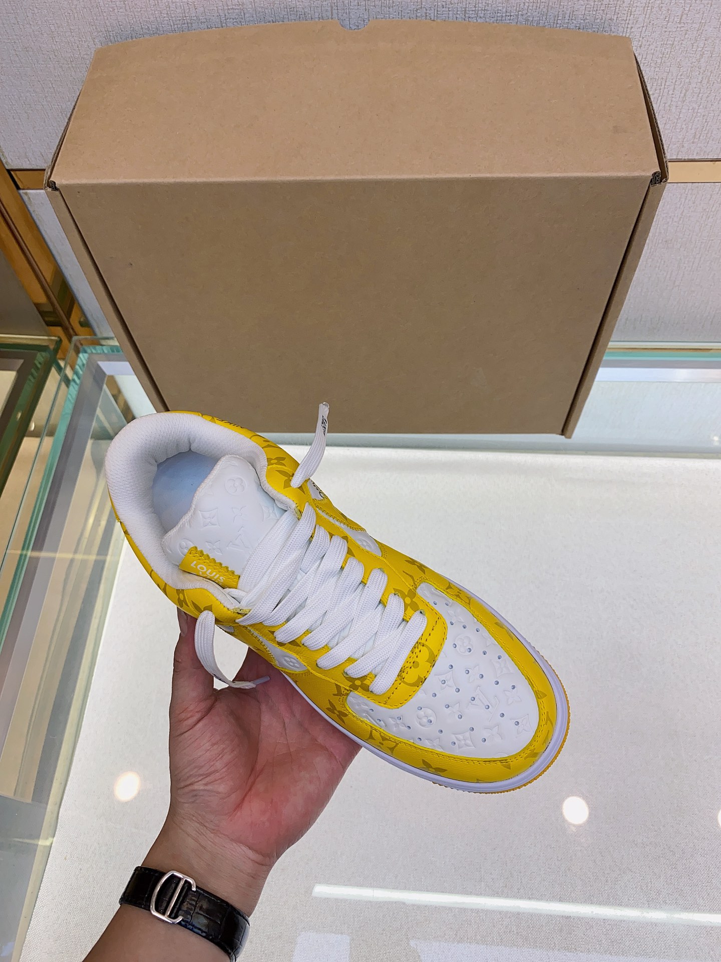 Louis Vuitton Nike joint 🆕Men's Abbesses sneakers