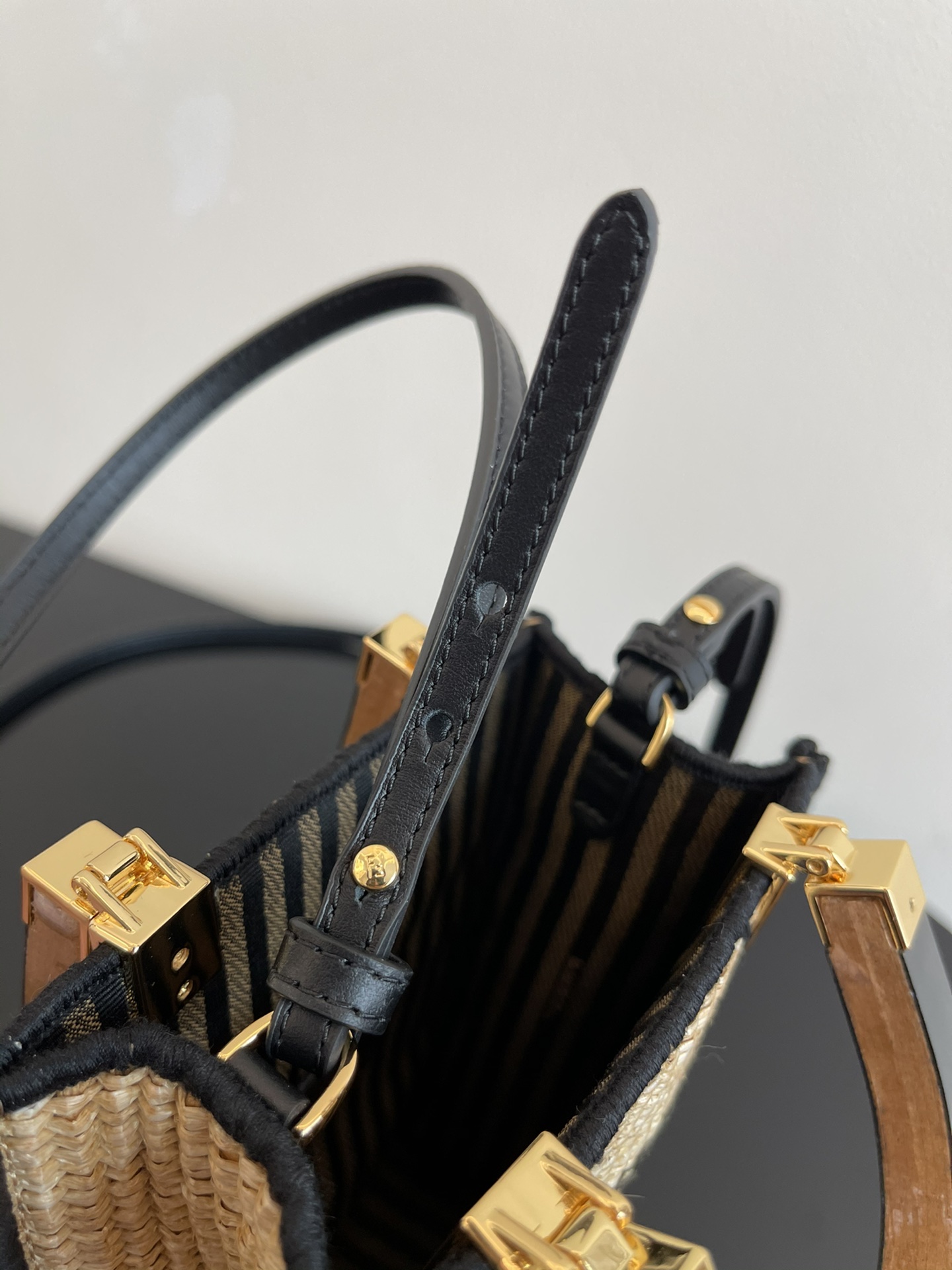 FENDI Sunshine mini tortoiseshell portable crossbody cute