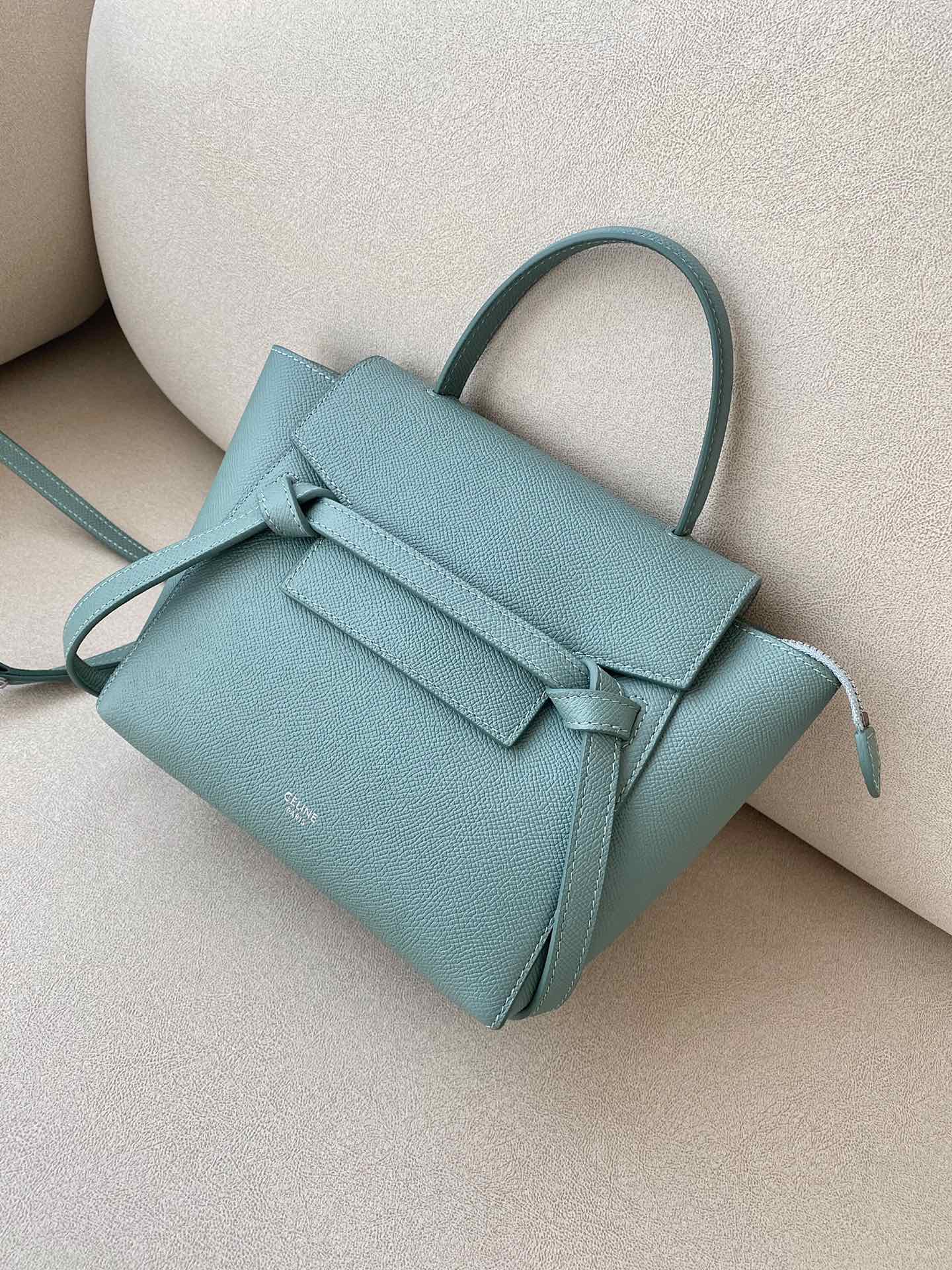 𝐂𝐞𝐥𝐢𝐧𝐞 Belt Bag Catfish Bag Small Grained Calfskin