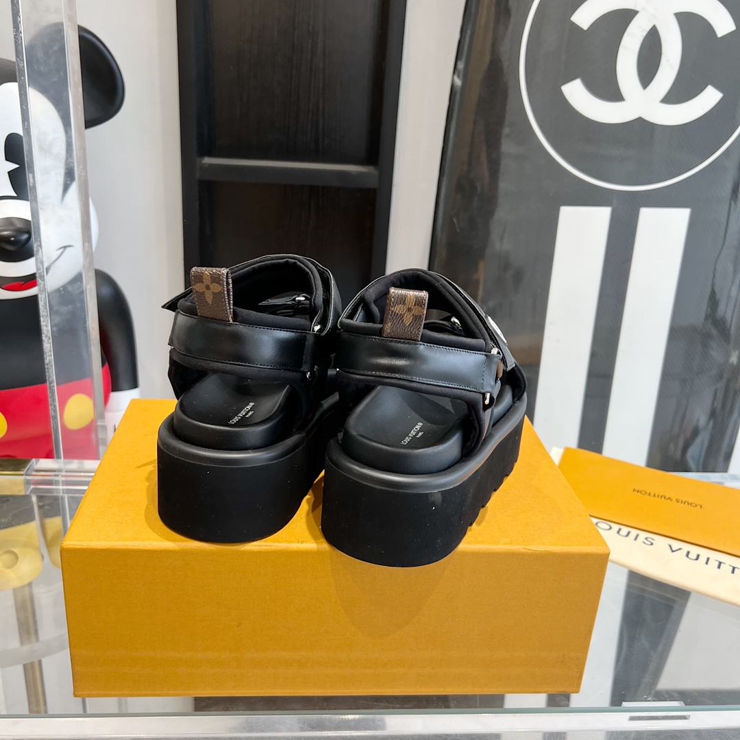 Louis Vuitton sandals high-end fashion all-match models