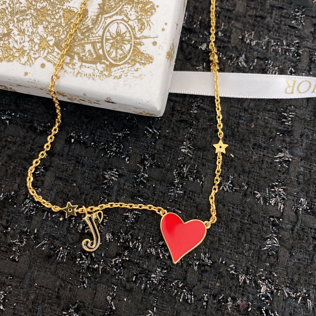 Dior necklace