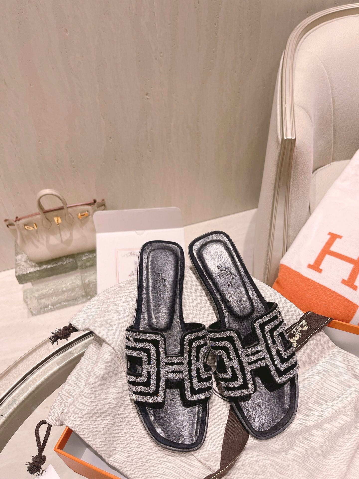 Hermes Classic H Slippers
