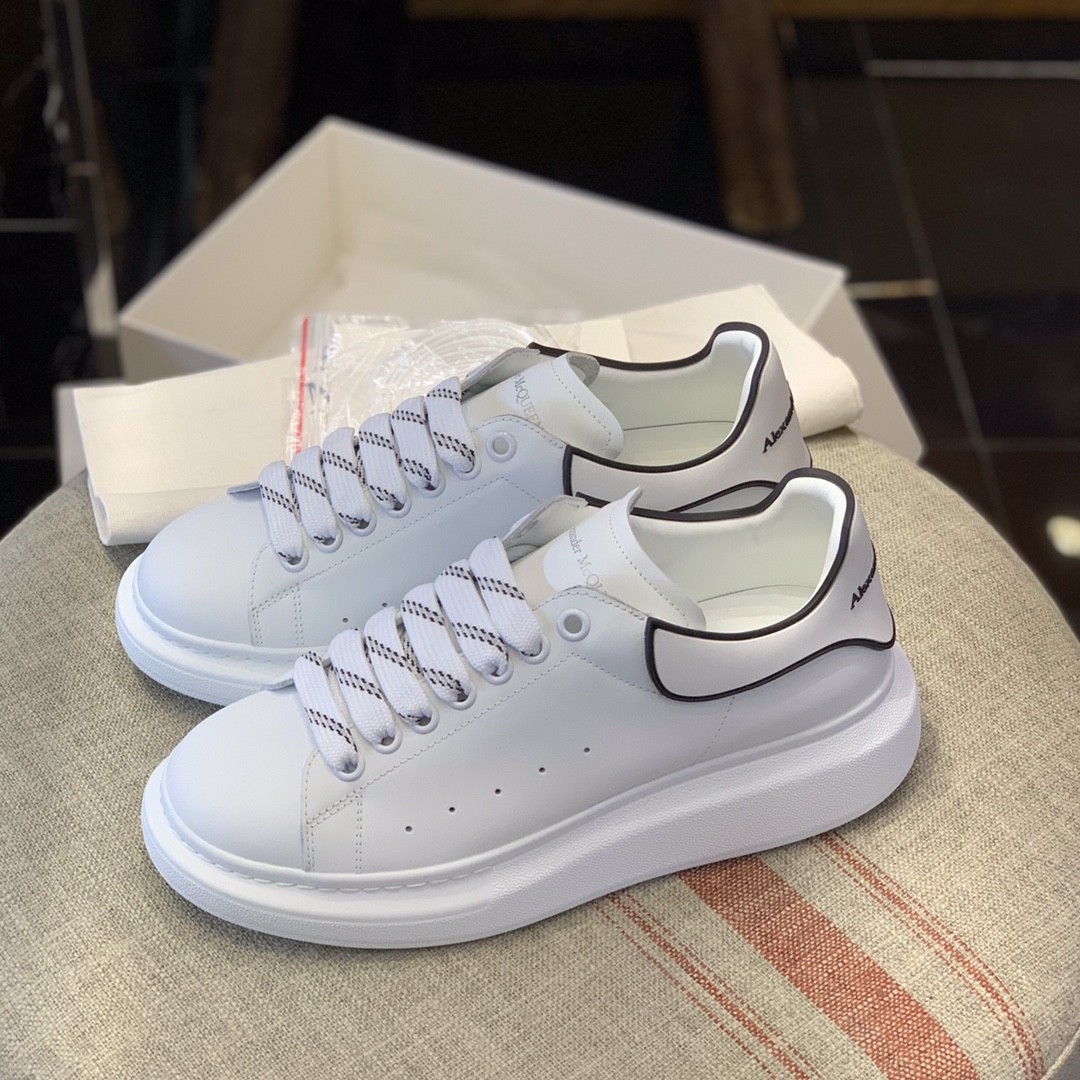 Alexander McQueen MQ white film tail Sneakers