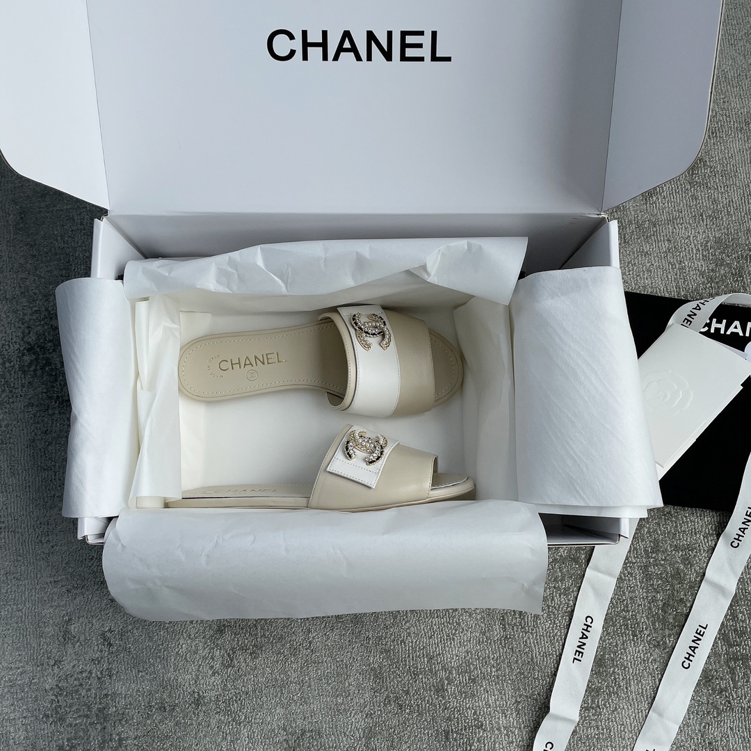 CHANEL Chanel slippers pearl leather strips and small diamond combination imported A grade sheepskin
