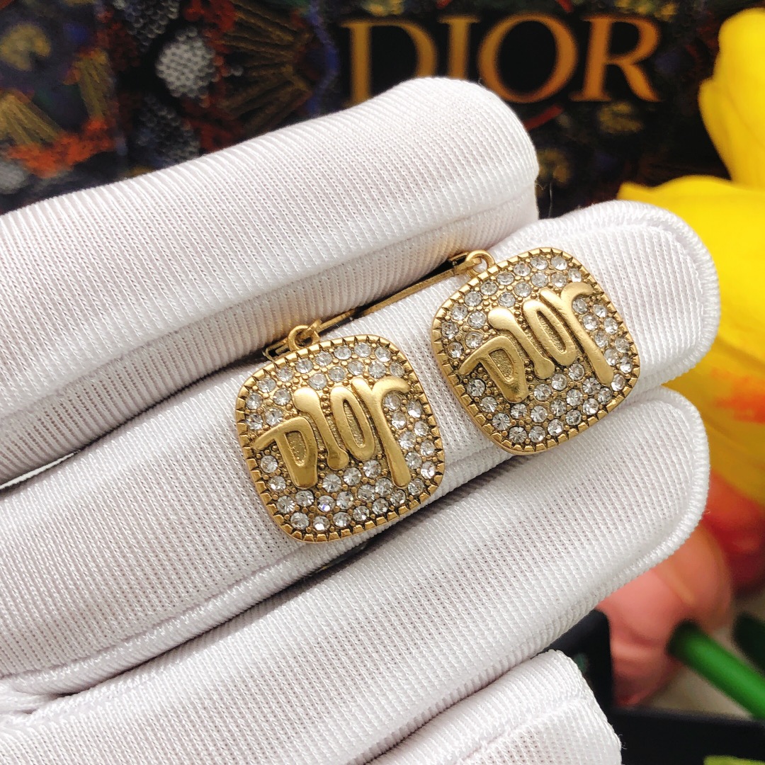 Dior stud earrings