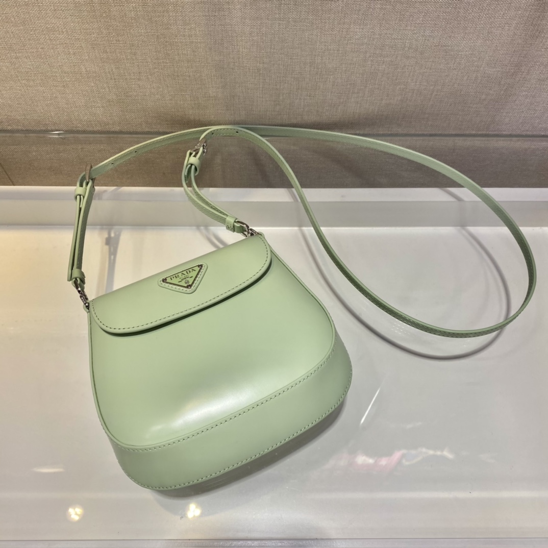 𝐏𝐑𝐀𝐃𝐀 mini 1BH188
