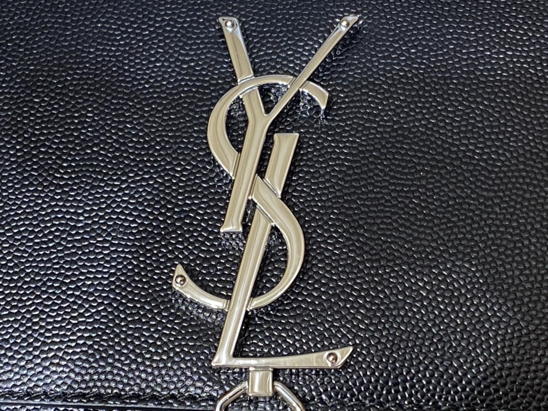 SAINT LAURENT #𝙆𝙖𝙩𝙚 20𝙘𝙢#474366Q