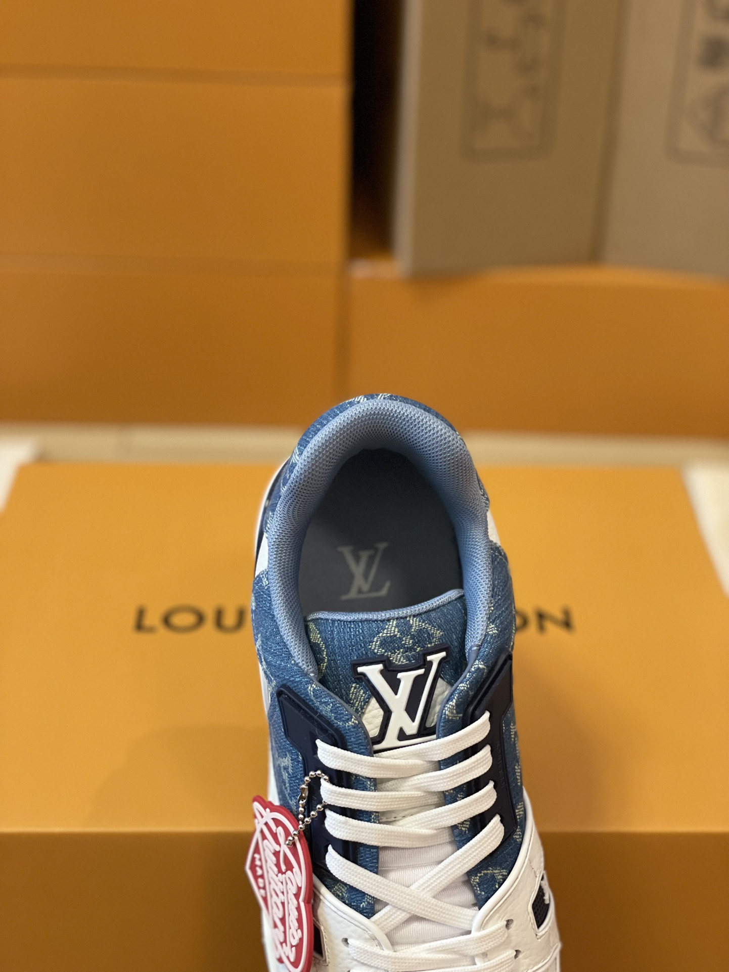 Louis Vuitton couple models DIY buckle sneakers sneakers