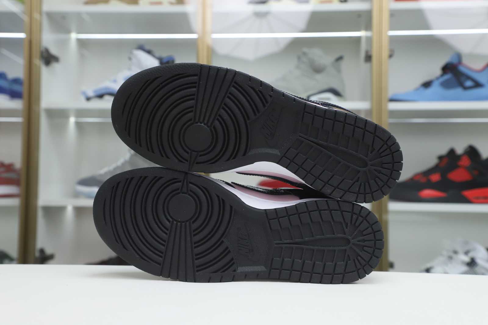 Nike Dunk Low ESS Pink Black