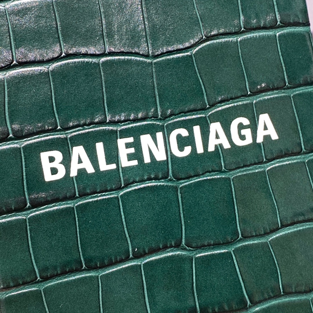 BALENCIAGA 𝗦𝗵𝗼𝗽𝗽𝗶𝗻𝗴 𝗯 𝗮𝗴 Crocodile shopping paper bag