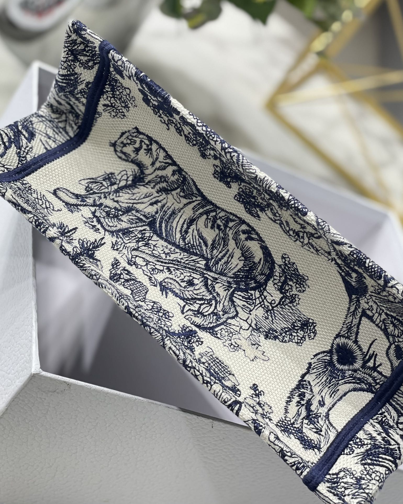 DIOR TOTE blue tiger embroidery