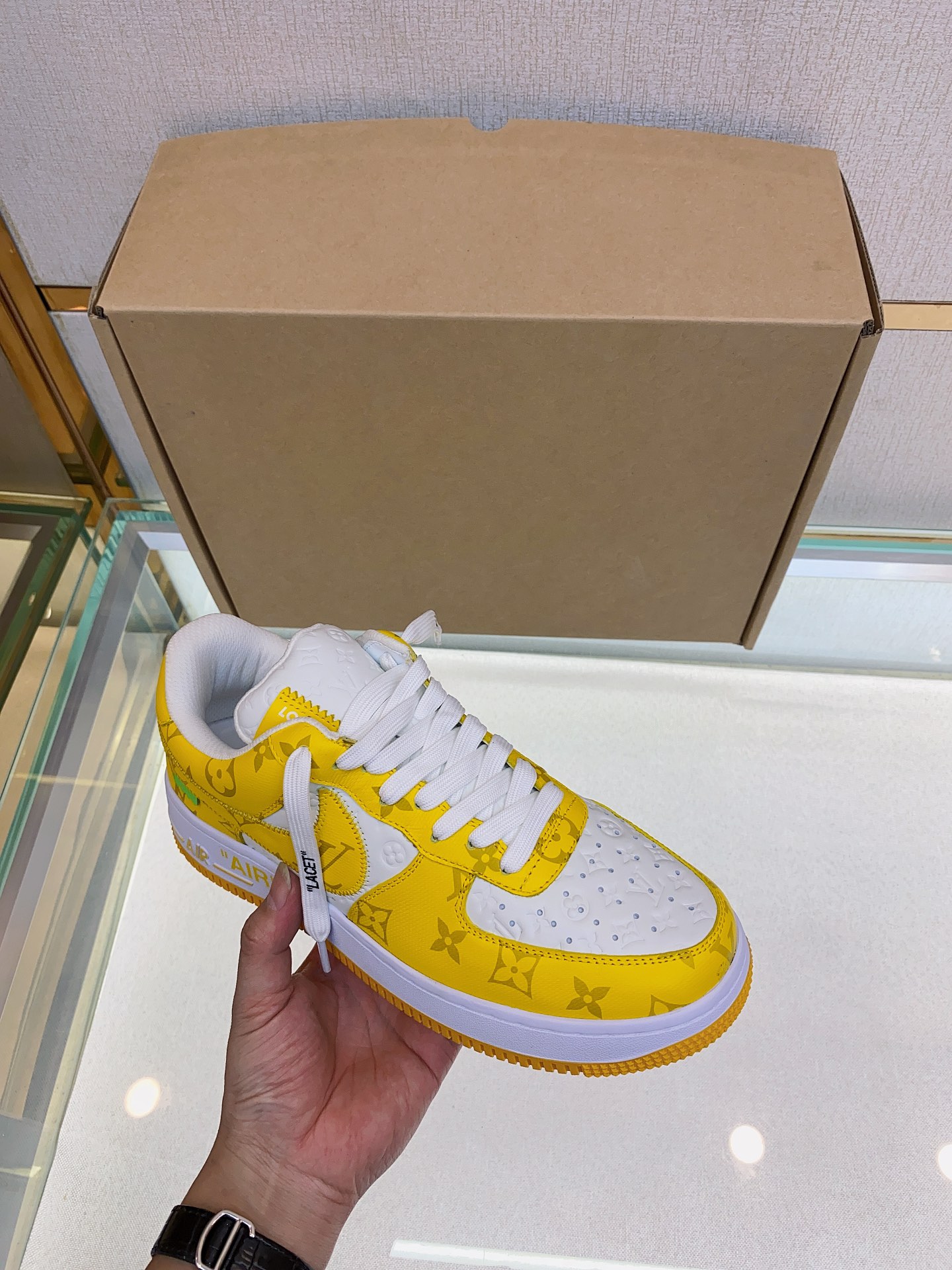 Louis Vuitton Nike joint 🆕Men's Abbesses sneakers