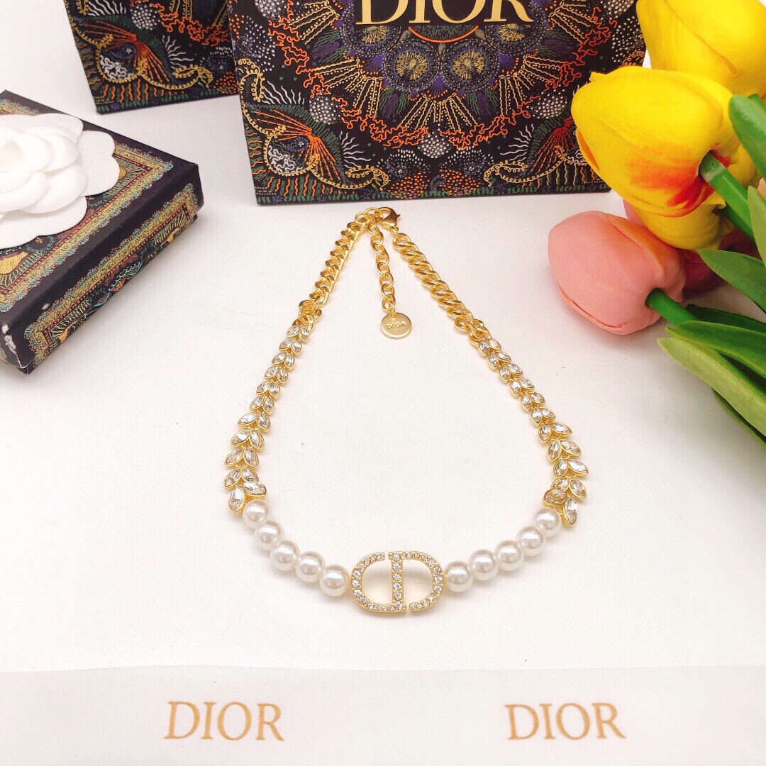 Dior olive leaf series