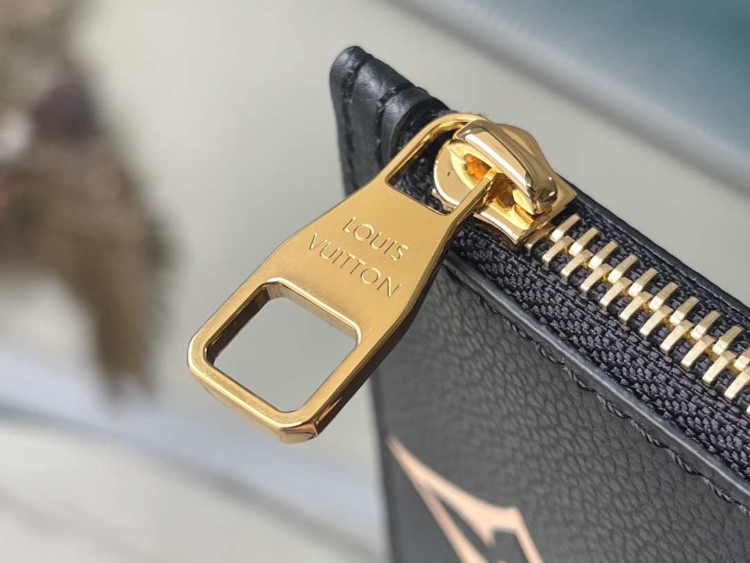 𝐋𝐎𝐔𝐈𝐒 𝐕𝐔𝐈𝐓𝐓𝐎𝐍   M58907