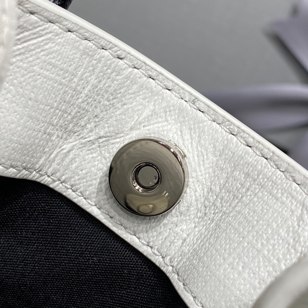 BALENCIAGA 𝗦𝗵𝗼𝗽𝗽𝗶𝗻𝗴 𝗯 𝗮𝗴 Cowhide shopping paper bag