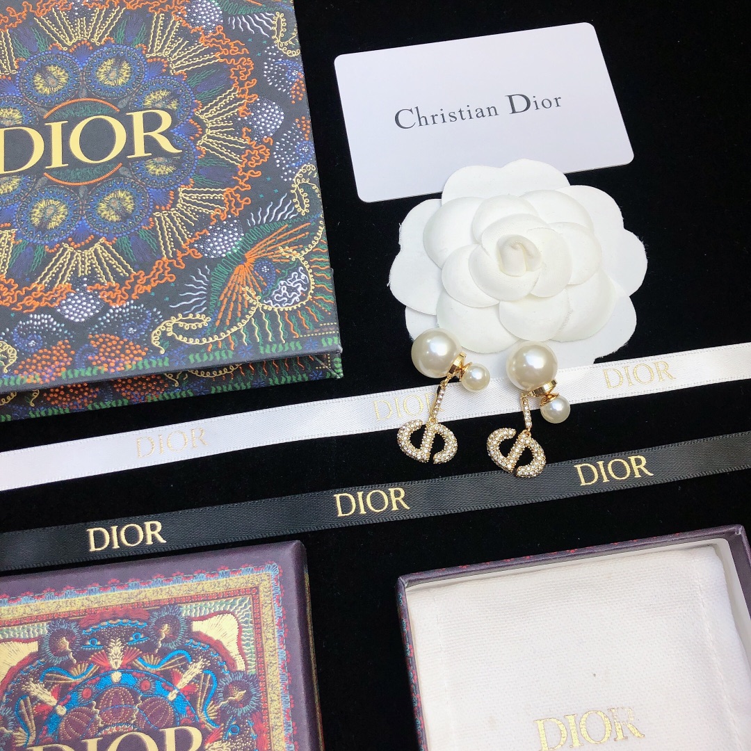 Dior earrings