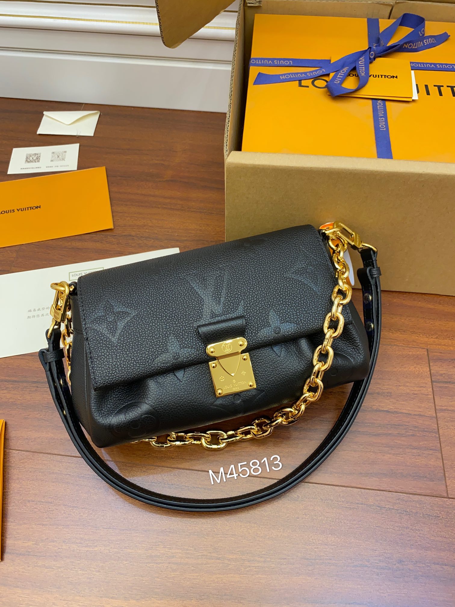 Louis Vuitton M45813