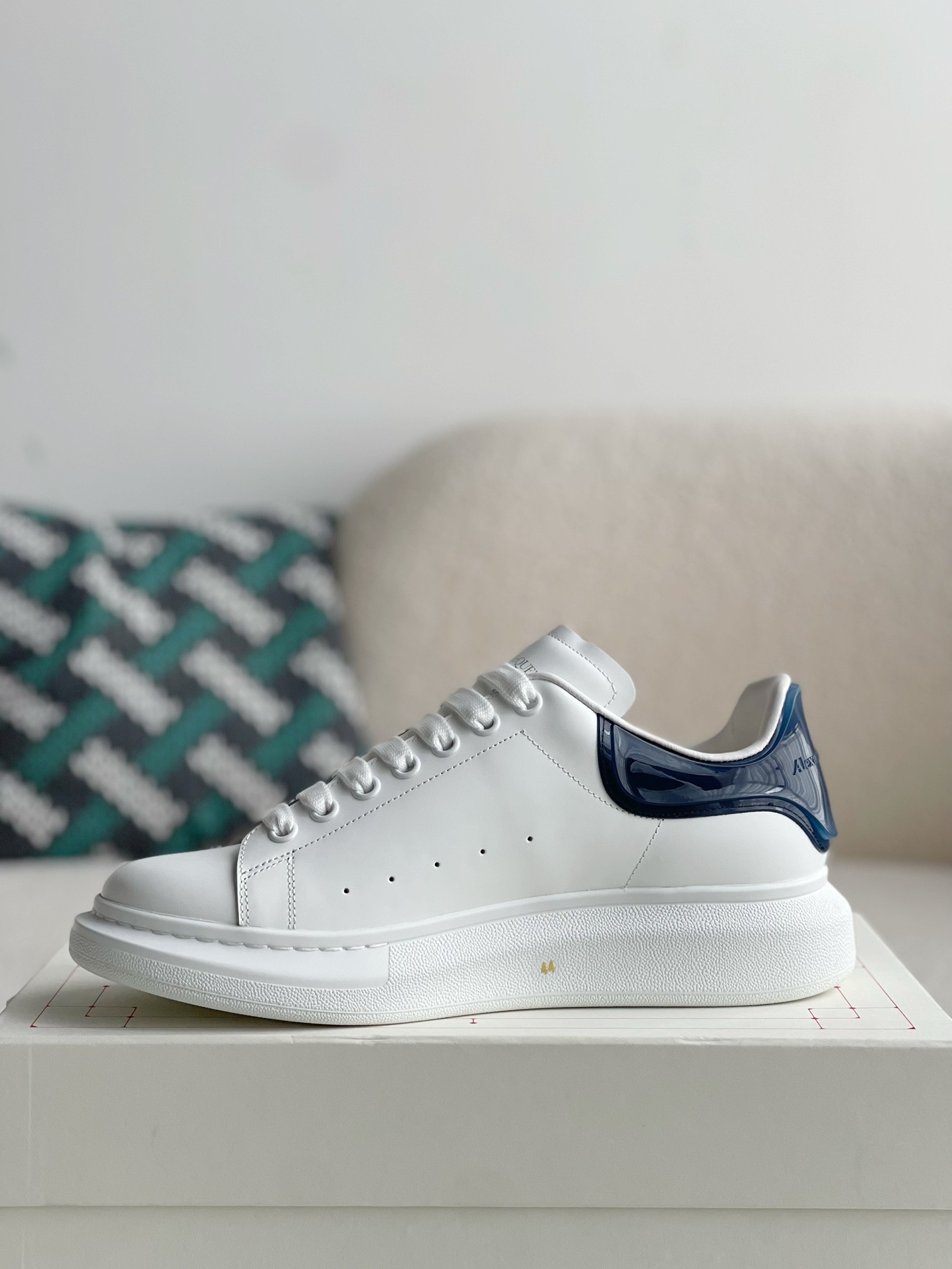 Alexander McQueen MQ Jelly Dark Blue Tail Sneakers