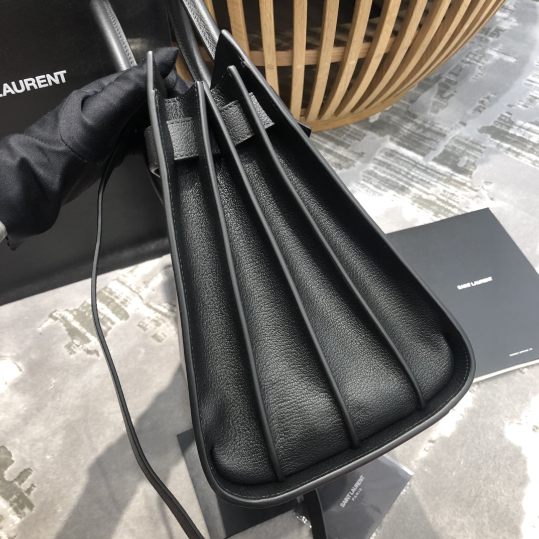 SAINT LAURENT【sac de jour】  #324823SY.jd