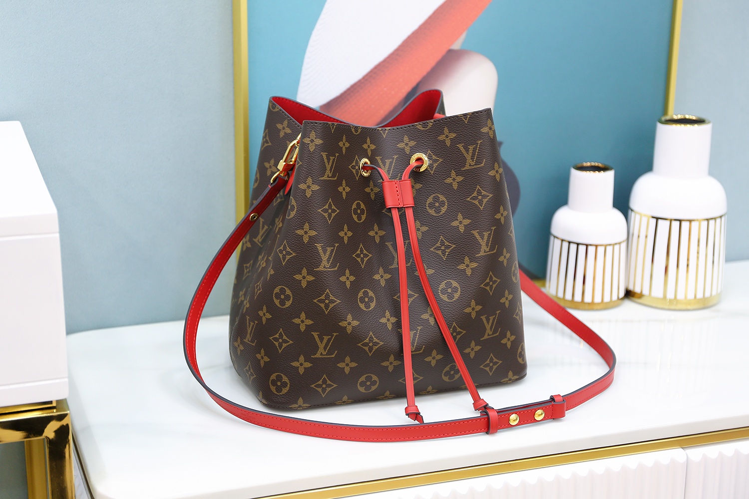 Louis Vuitton 𝙉𝙀𝙊𝙉𝙊🇫🇷French original material M44021