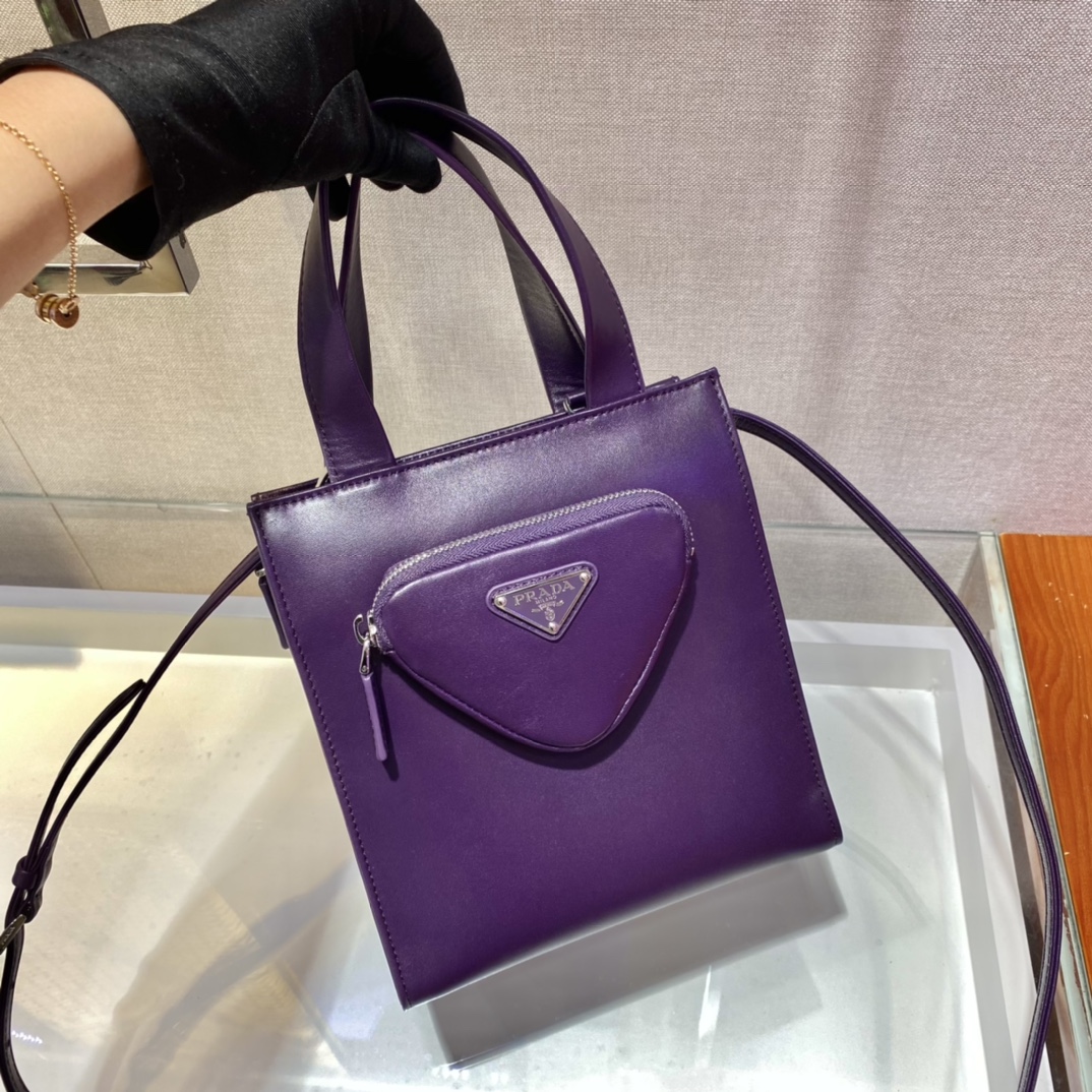 𝐏𝐑𝐀𝐃𝐀 New Women's Bag 1BG418