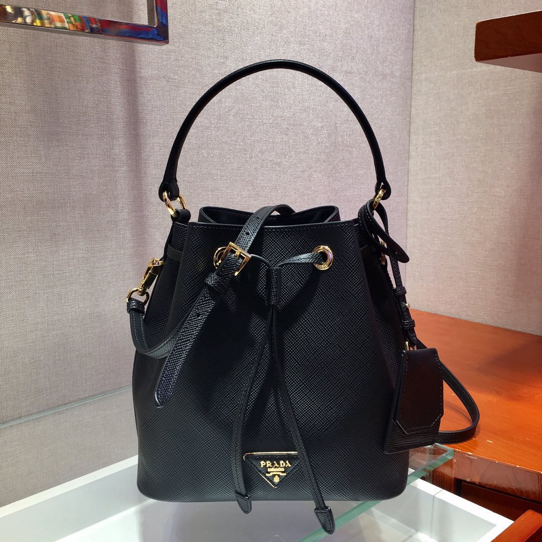 𝐏𝐑𝐀𝐃𝐀 New 1BZ032 Bucket Bag