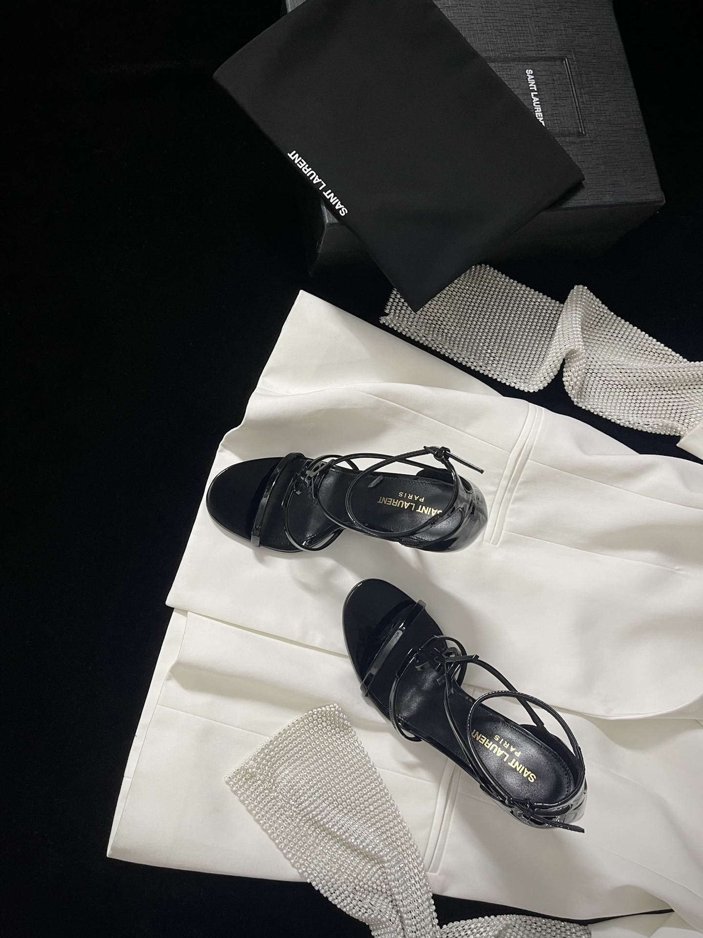 𝙎𝙖𝙞𝙣𝙩 𝙇𝙖𝙪𝙧𝙚𝙣𝙩 | 𝟐𝟎𝟐𝟐/𝐒𝐒 𝐧𝐞𝐰 YSL｜The ultimate in elegance and sophistication, a must-have item for the sophisticated fashionista