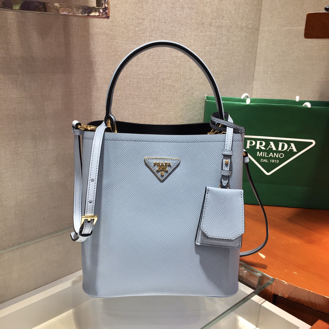 𝐏𝐑𝐀𝐃𝐀 Double handbag 1BA212
