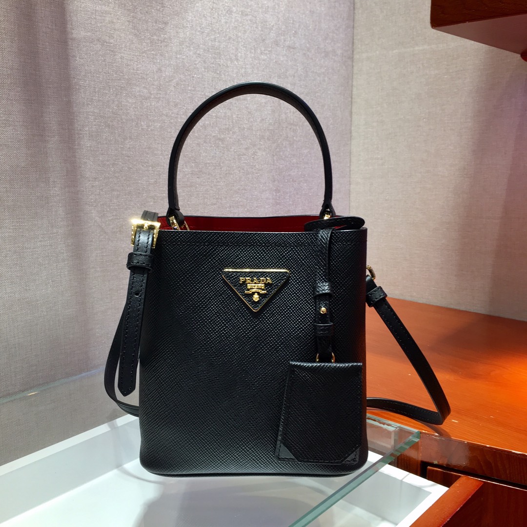 𝐏𝐑𝐀𝐃𝐀 1BA217 Mini