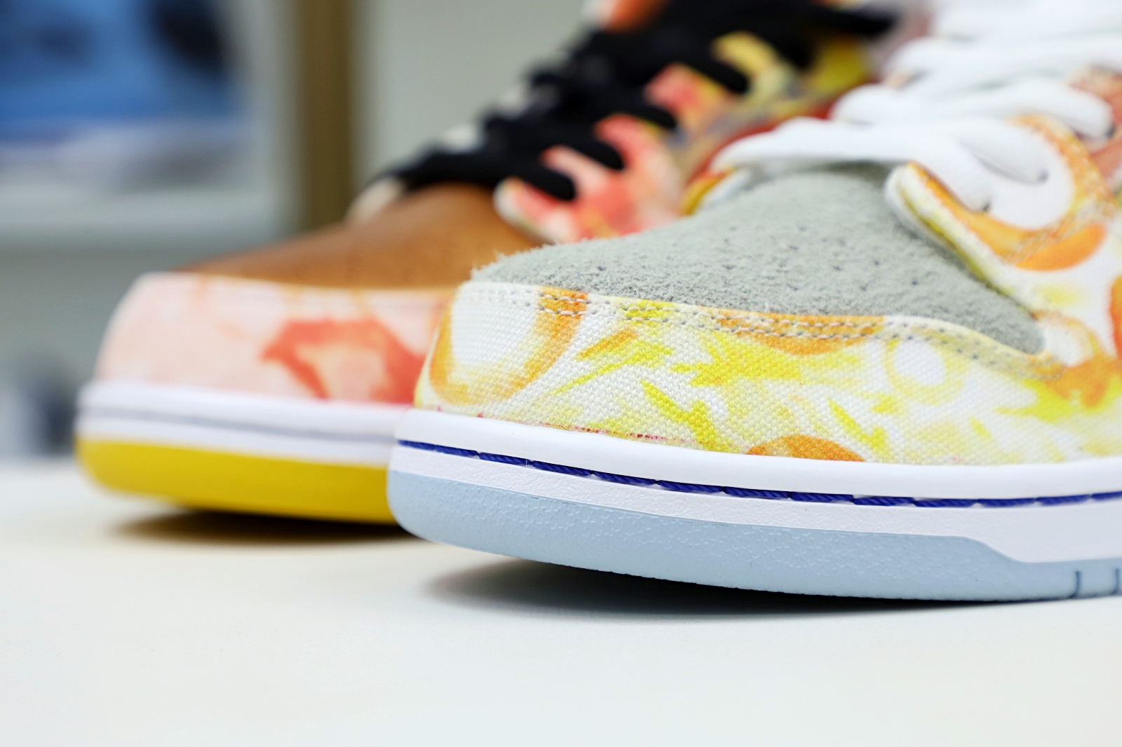 JASON DENG X DUNK LOW PRO SB STREET HAWKER