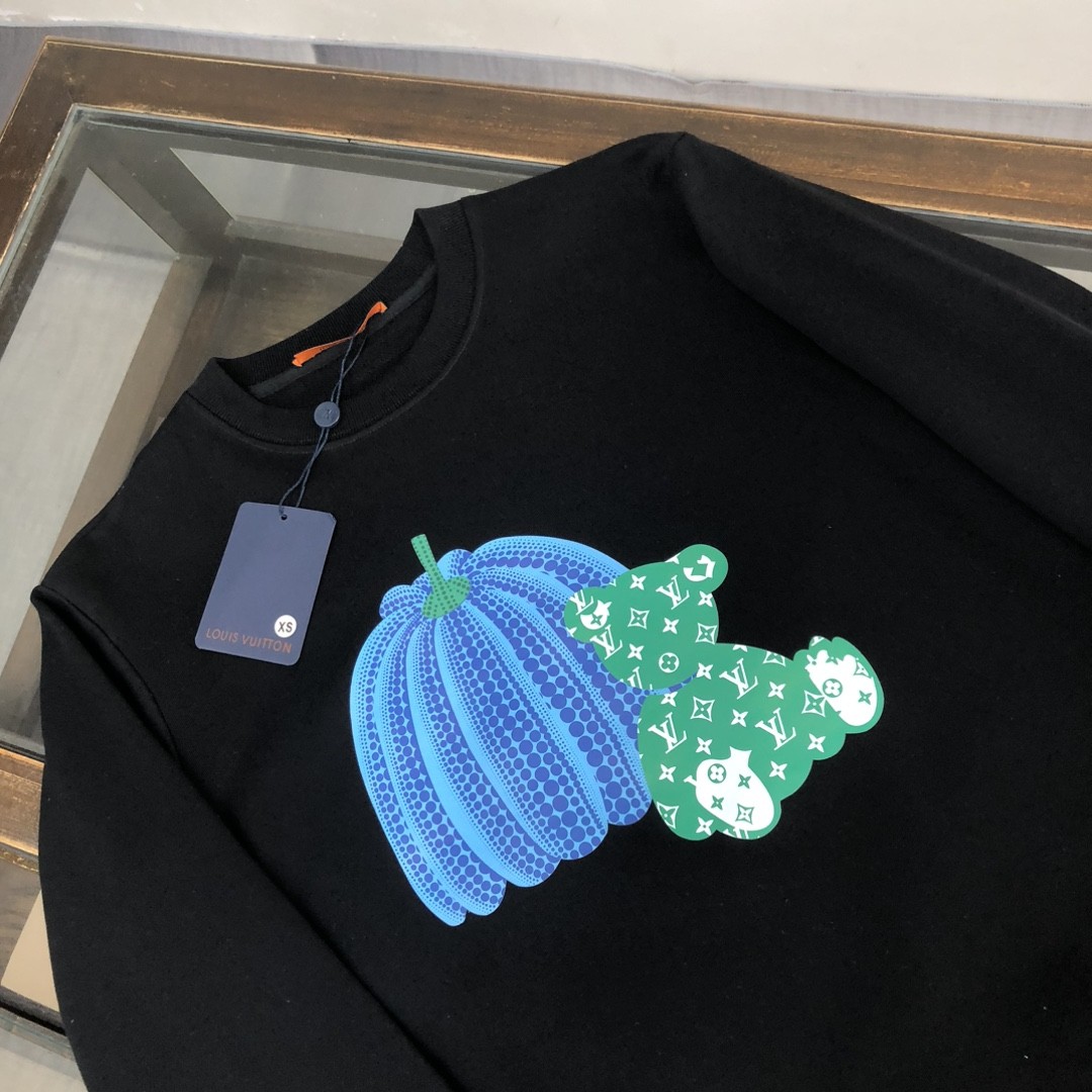 Louis Vuitton 2023 new autumn and winter couples style round neck sweatshirt