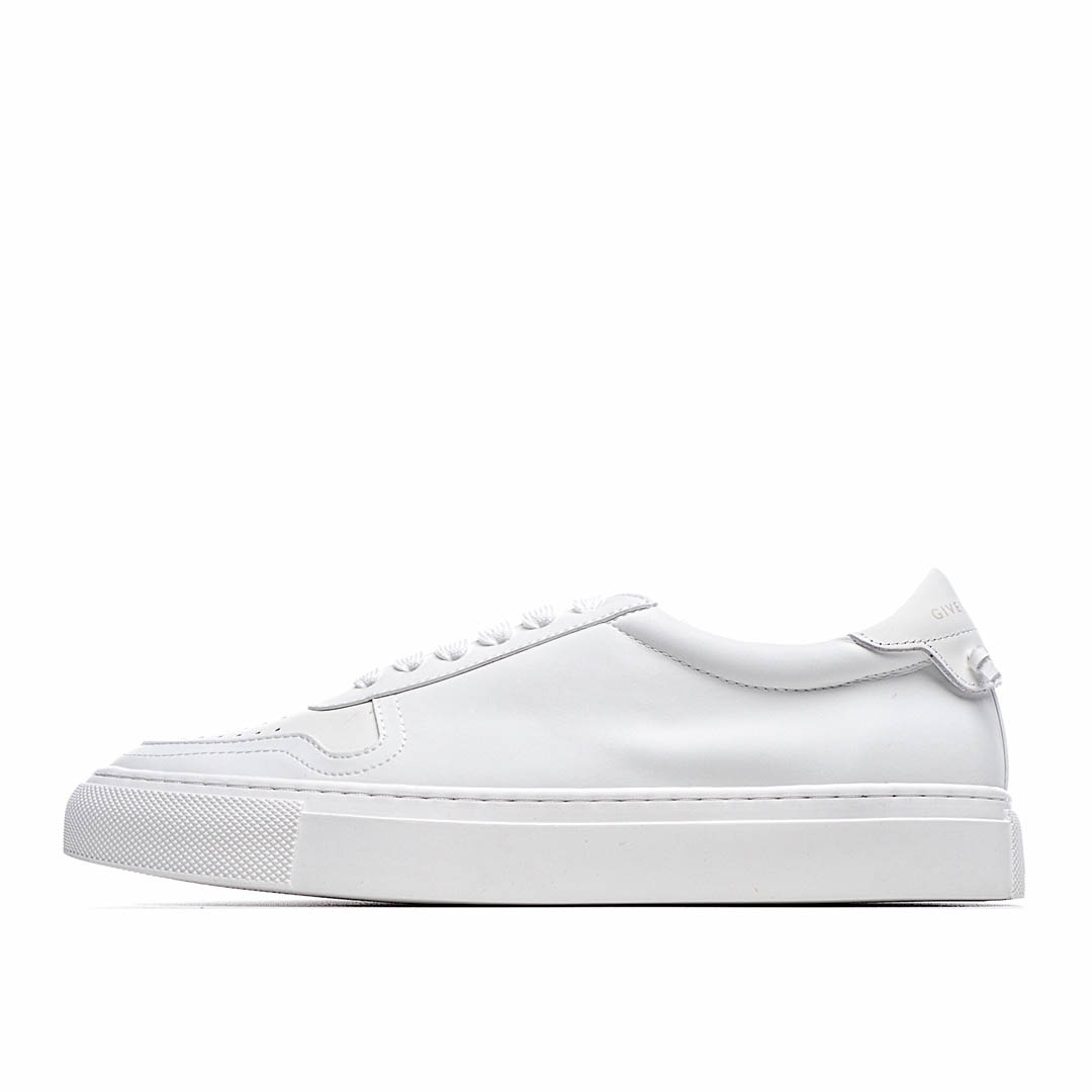 Givenchy Sneakers
