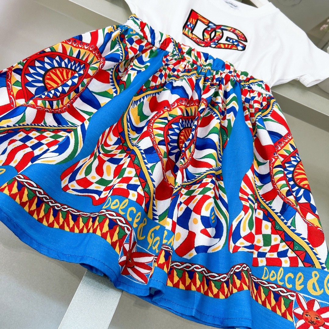 D&G spring and summer girls skirt suit
