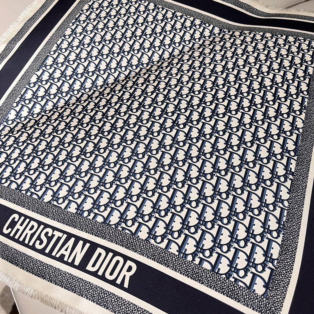 𝐃𝐢𝐨𝐫 ·《Bookmark Square Scarf》Navy Blue 100% Silk