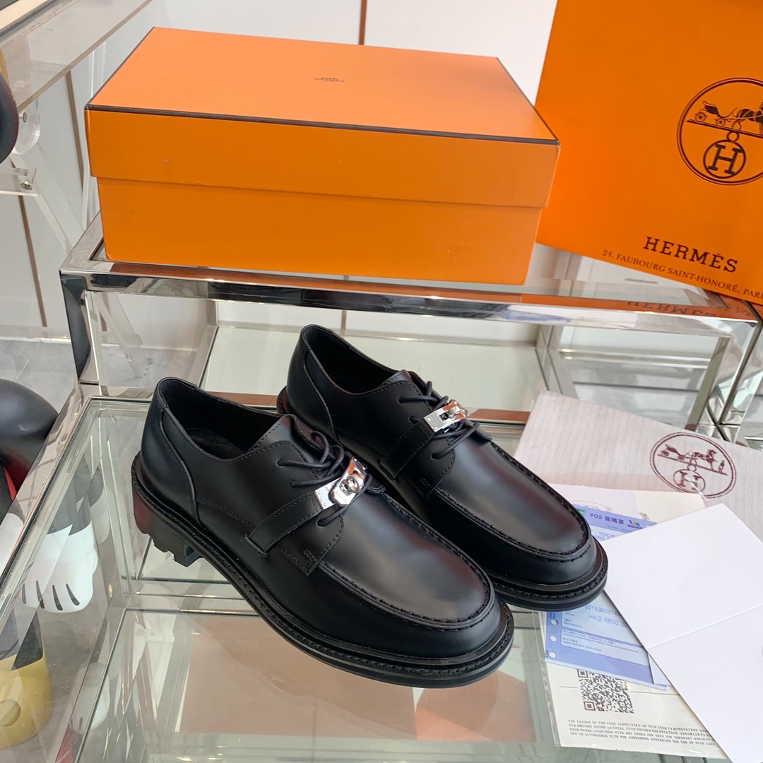 Hermes frist loafers