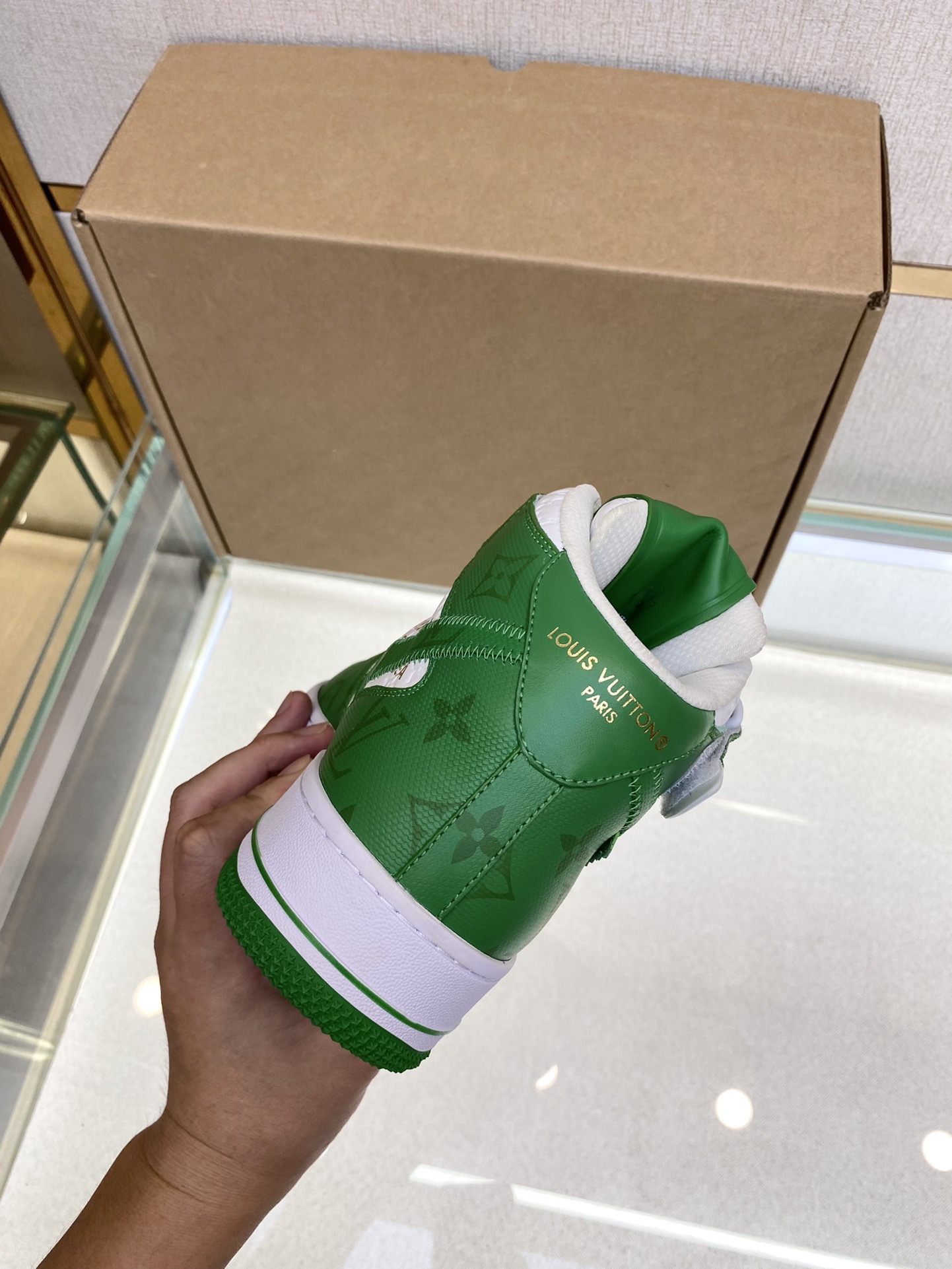 Louis Vuitton Nike Joint 🆕 Men's Abbesses High Top Sneakers