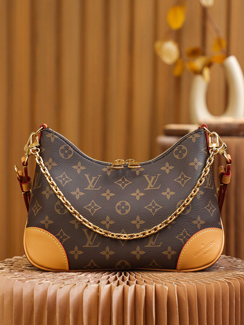 Louis Vuitton 𝐁𝐎𝐔𝐋𝐎𝐆𝐍𝐄 King of Hot Style Croissant #M45832#