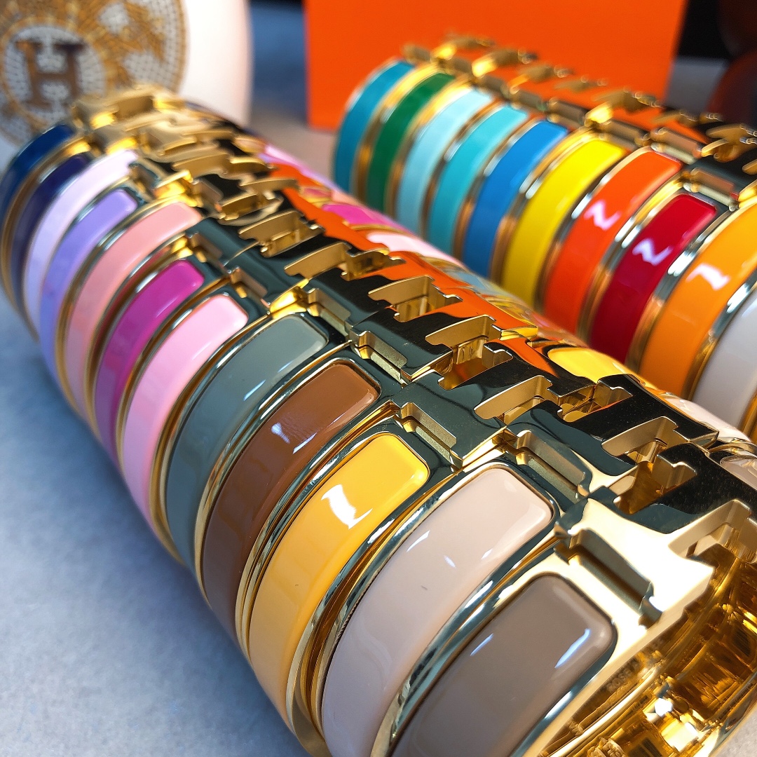 Hermes bracelet