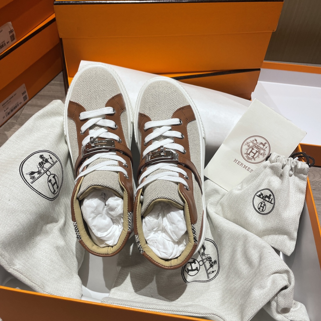 Hermes latest Kelly buckle small white shoes sneakers
