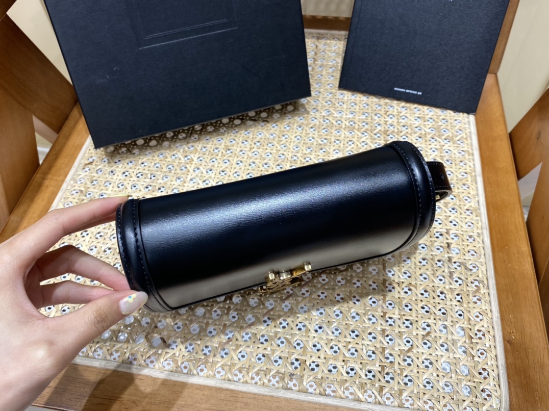 SAINT LAURENT 𝑺𝑶𝑳𝑭𝑬𝑹𝑰𝑵𝑶 𝑩𝑶𝑿 🎐.#634306