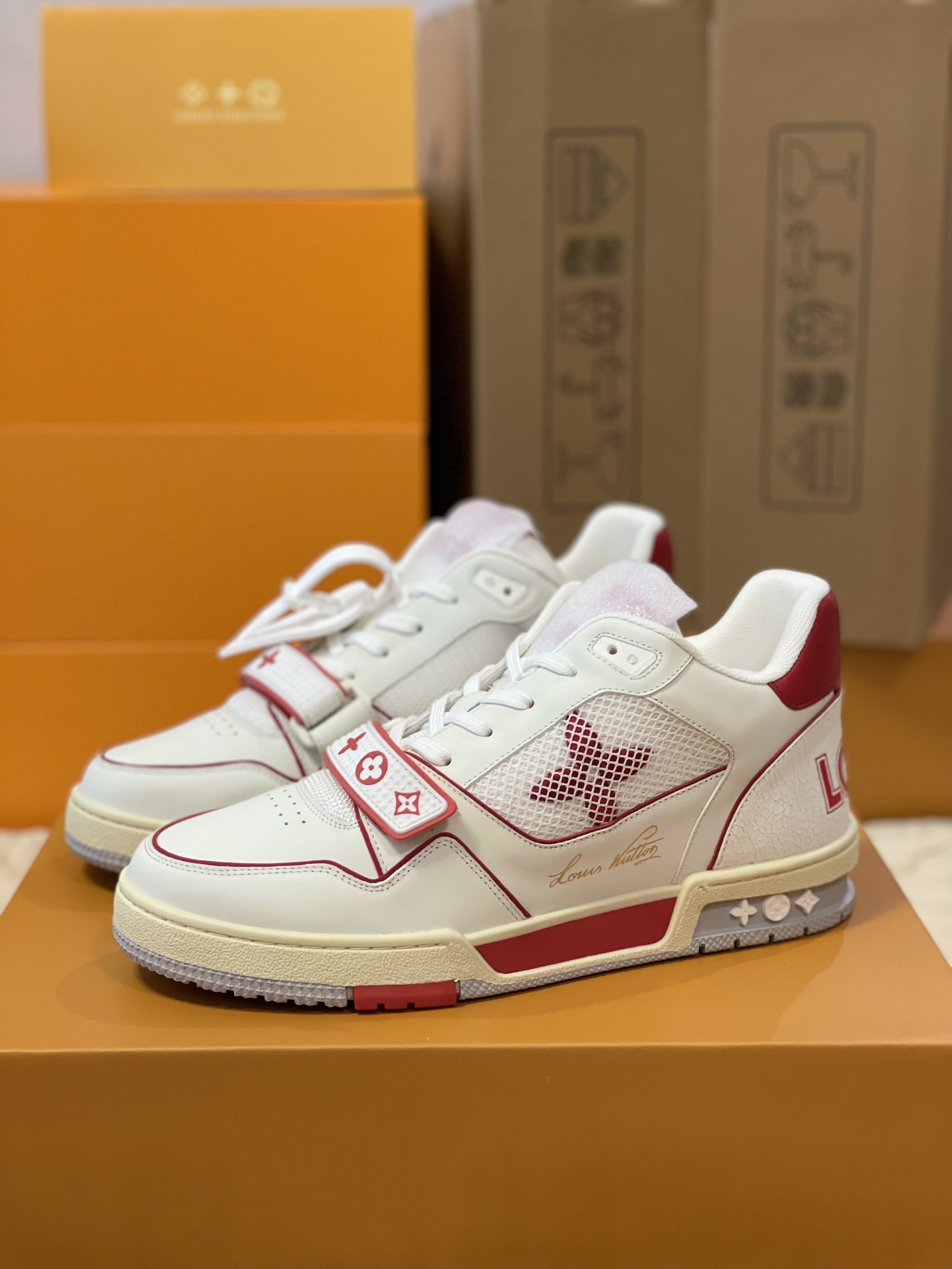 Louis Vuitton Trainer Couples Style 1A98UX