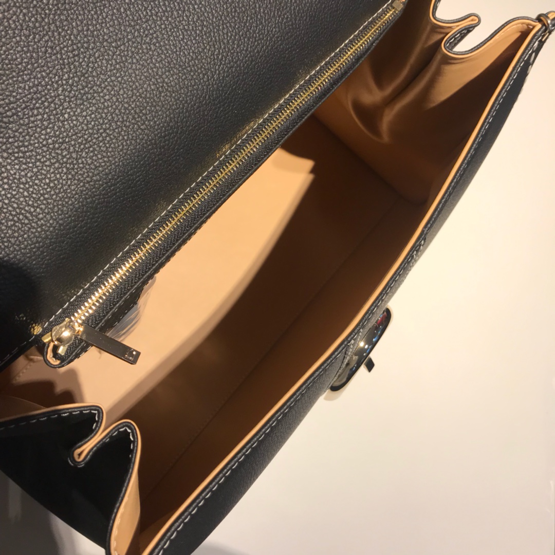 DELVAUX      🇧🇪brillant togo