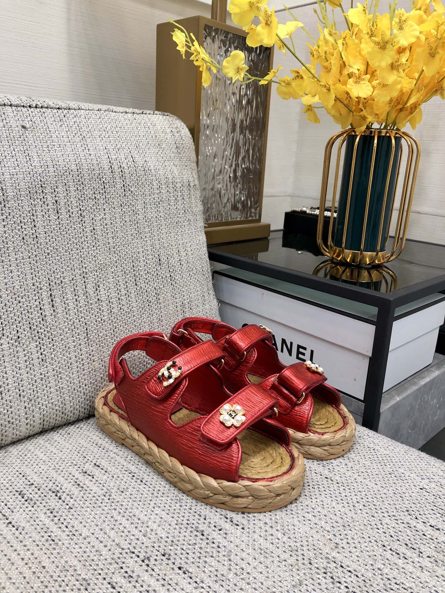 CHANEL 2023 spring and summer latest woven velcro sandals Japan imported woven materials
